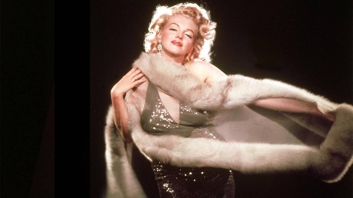 chris oldenberg recommends marilyn monroe nude pictures pic