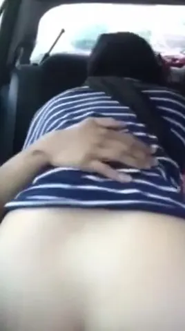 Jilbab Ngentot sucking cocks