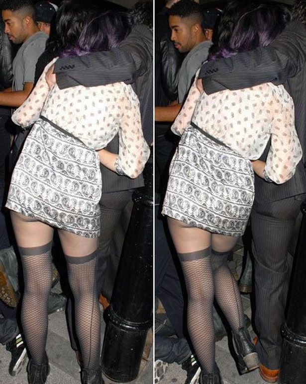 chad benton share katy perry pantyhose photos