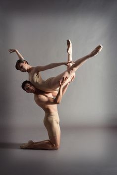 diana serna recommends nude ballet men pic