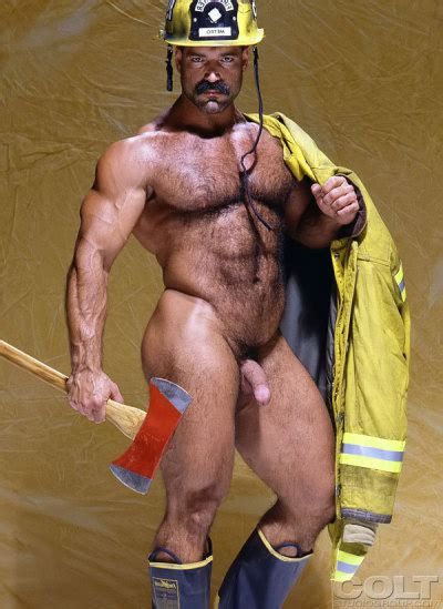 cristina dorca recommends Hot Naked Firemen