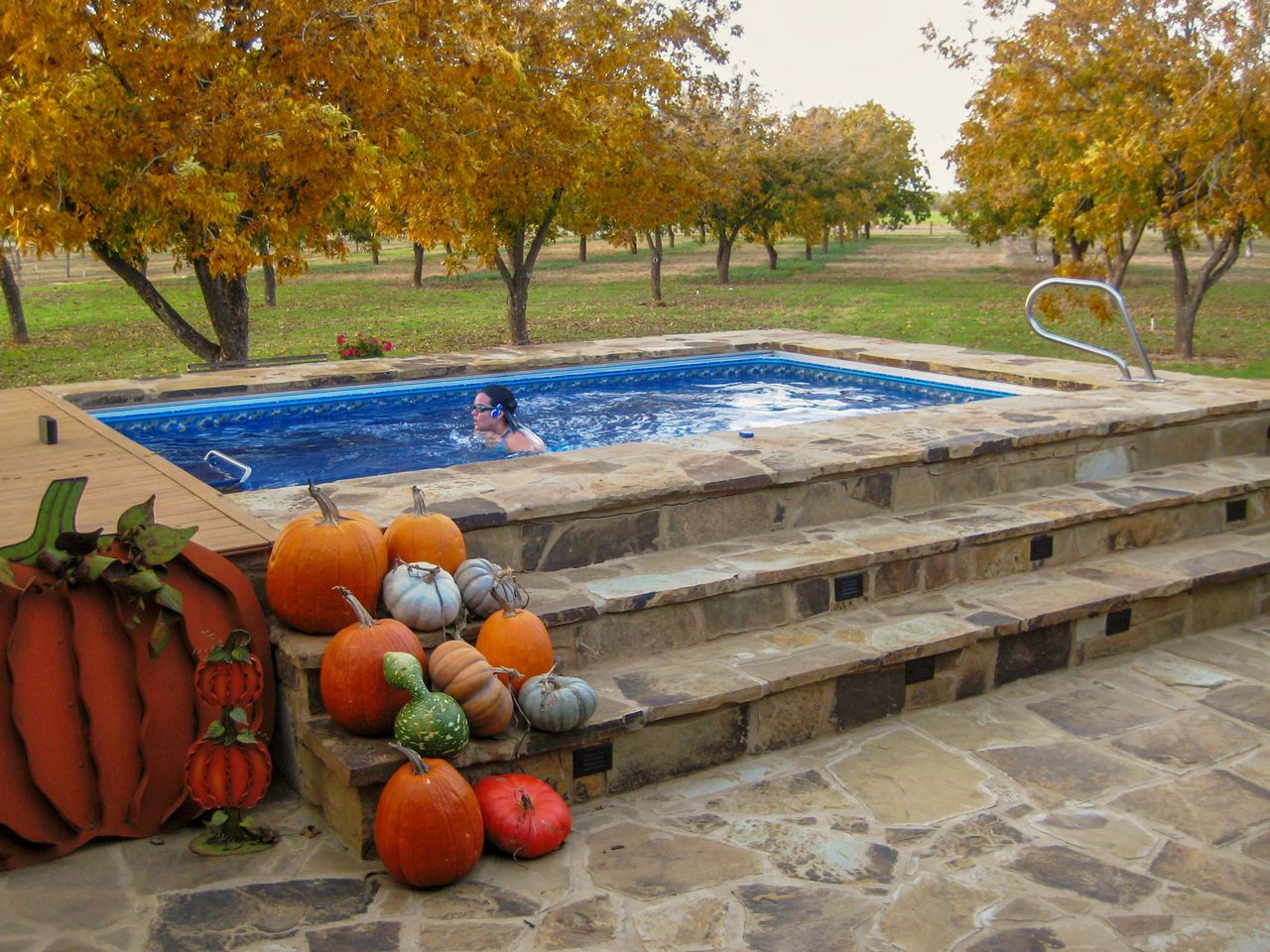 autumn falls pool