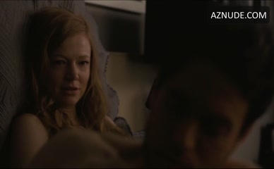 christine pasternak recommends sarah snook boobs pic