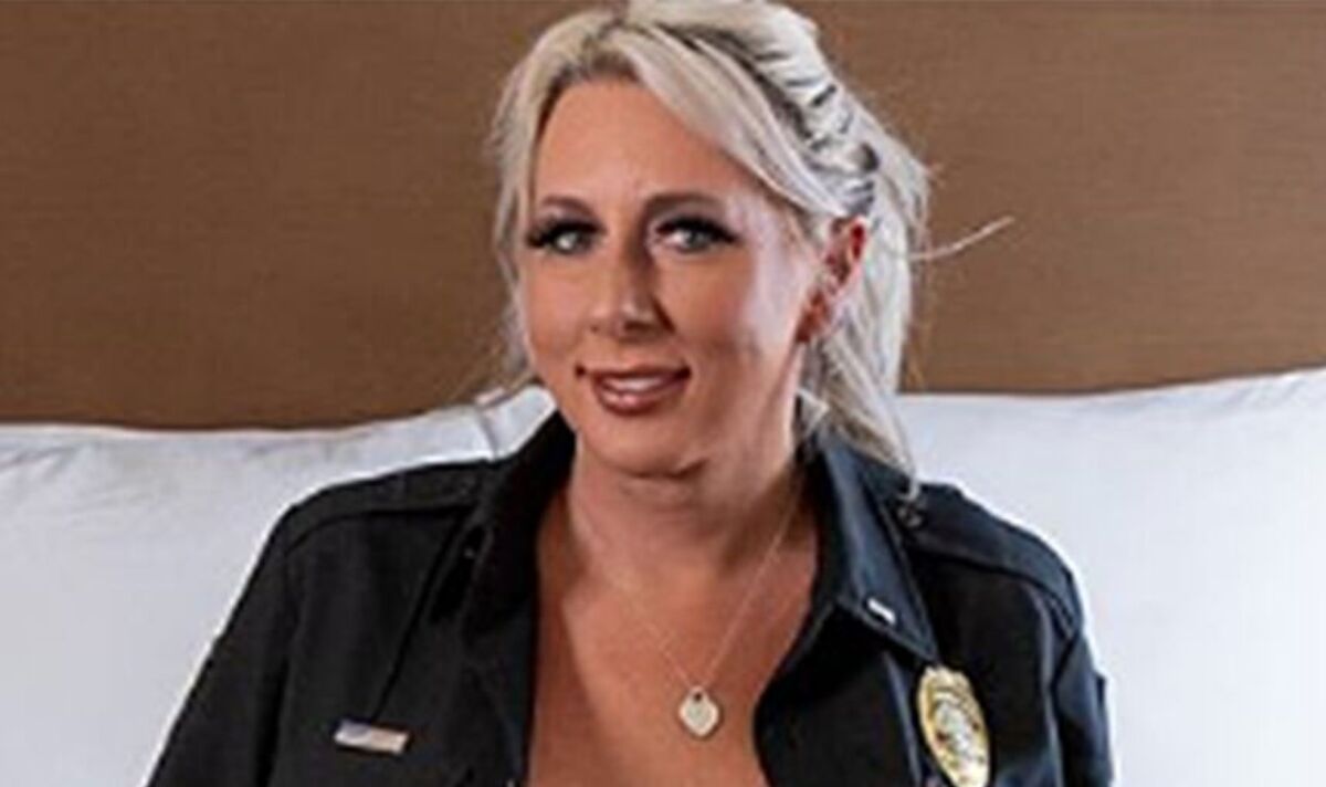 Bella Lexi Police massage richmond