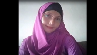 balaji ranganathan recommends bokep janda jilbab pic