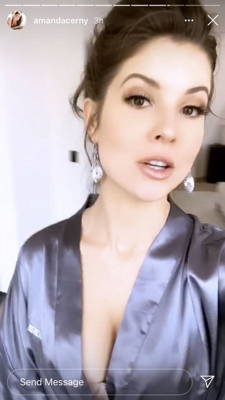 beau bristol recommends amandacerny leak pic