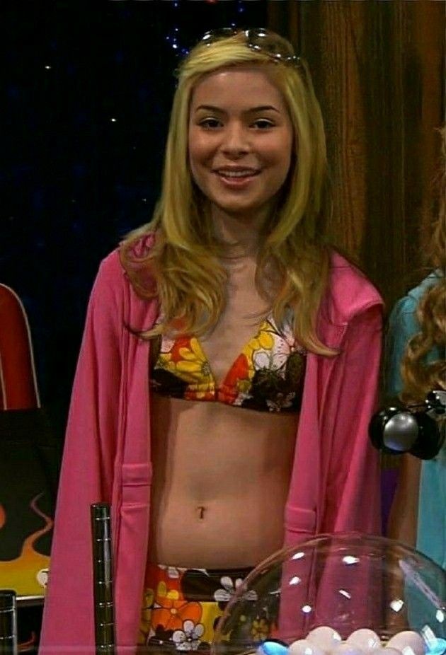 bill tunnicliffe add nude pictures of miranda cosgrove photo