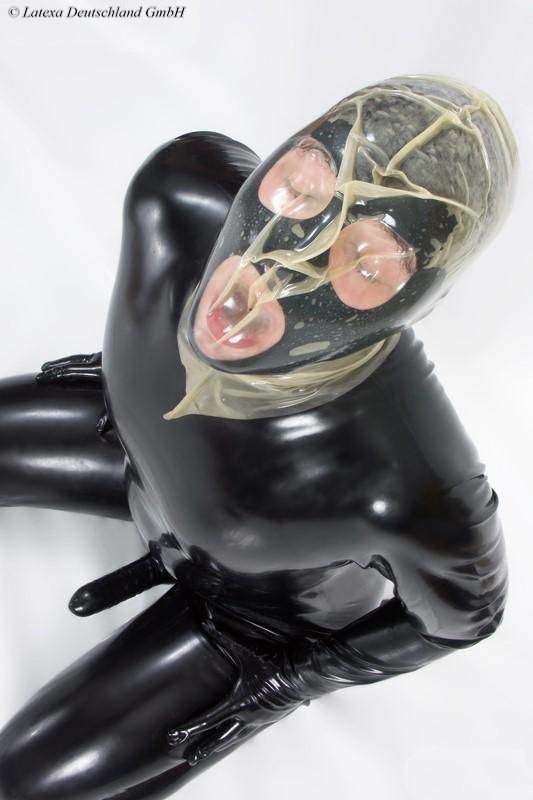 Breathplay Latex Hood in oahu