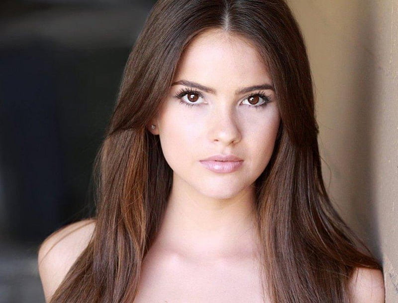 allison wonder land recommends Shelly Hennig Hot