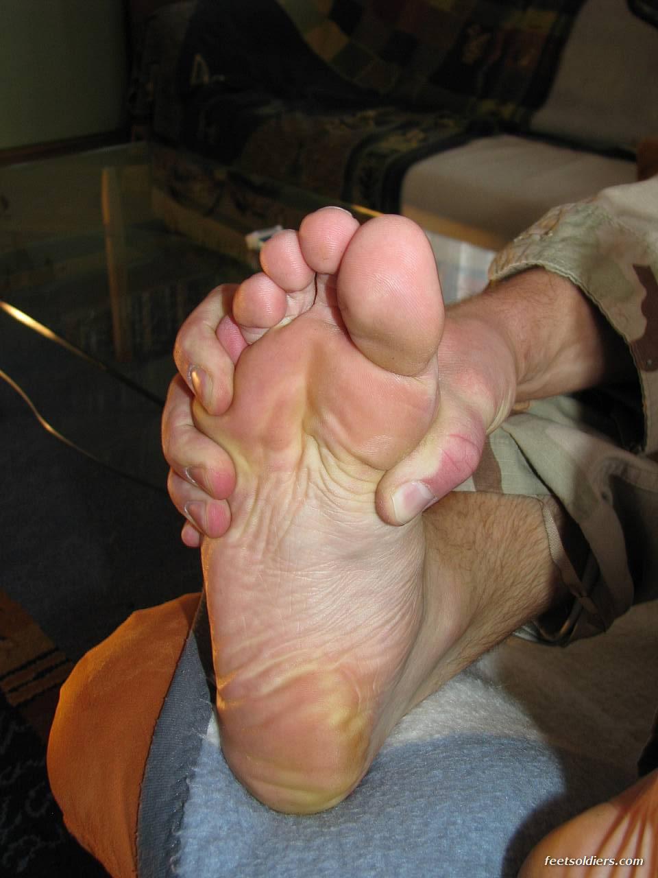 Czech Male Feet newxnr thumb