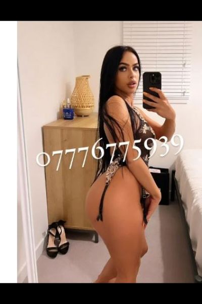 anwar abaza add ana rose escort photo