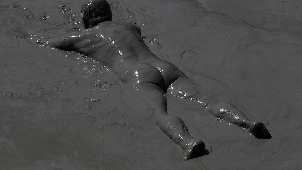 Best of Naked in mud