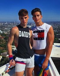 david tian add twinks webcam photo