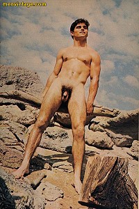 nude guys outside