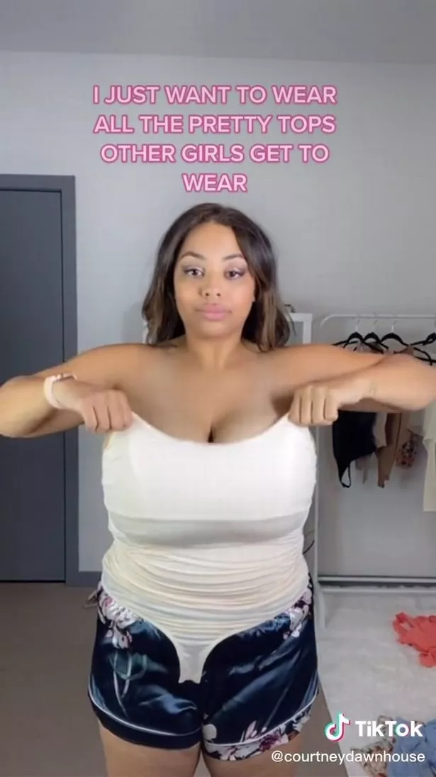 Huge Tits Ebony Teens trans lecce