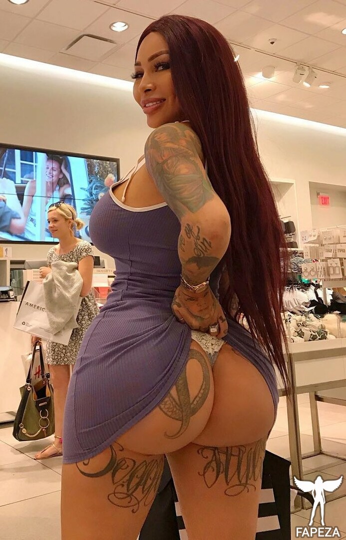 carl lafong add imbrittanya onlyfans photo