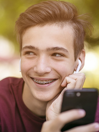 cassandra neal share twinks with braces photos