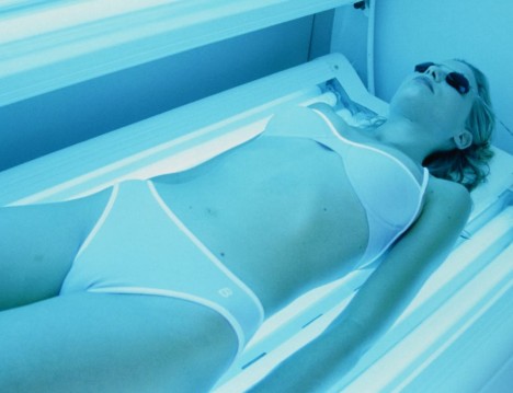 bodacious tatas add photo hidden cam in tanning bed