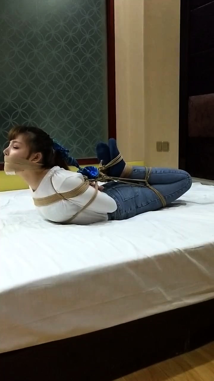 ayaz cem recommends Chinese Hogtied