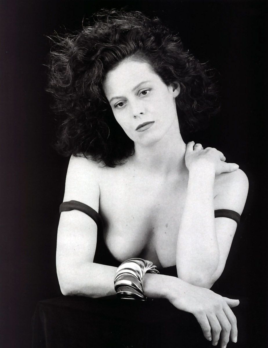 becca grant recommends Sexy Sigourney Weaver