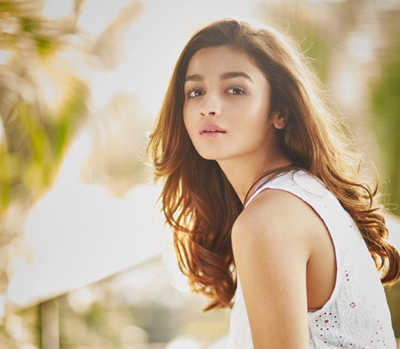 andria lause recommends Alia Bhatt Porm