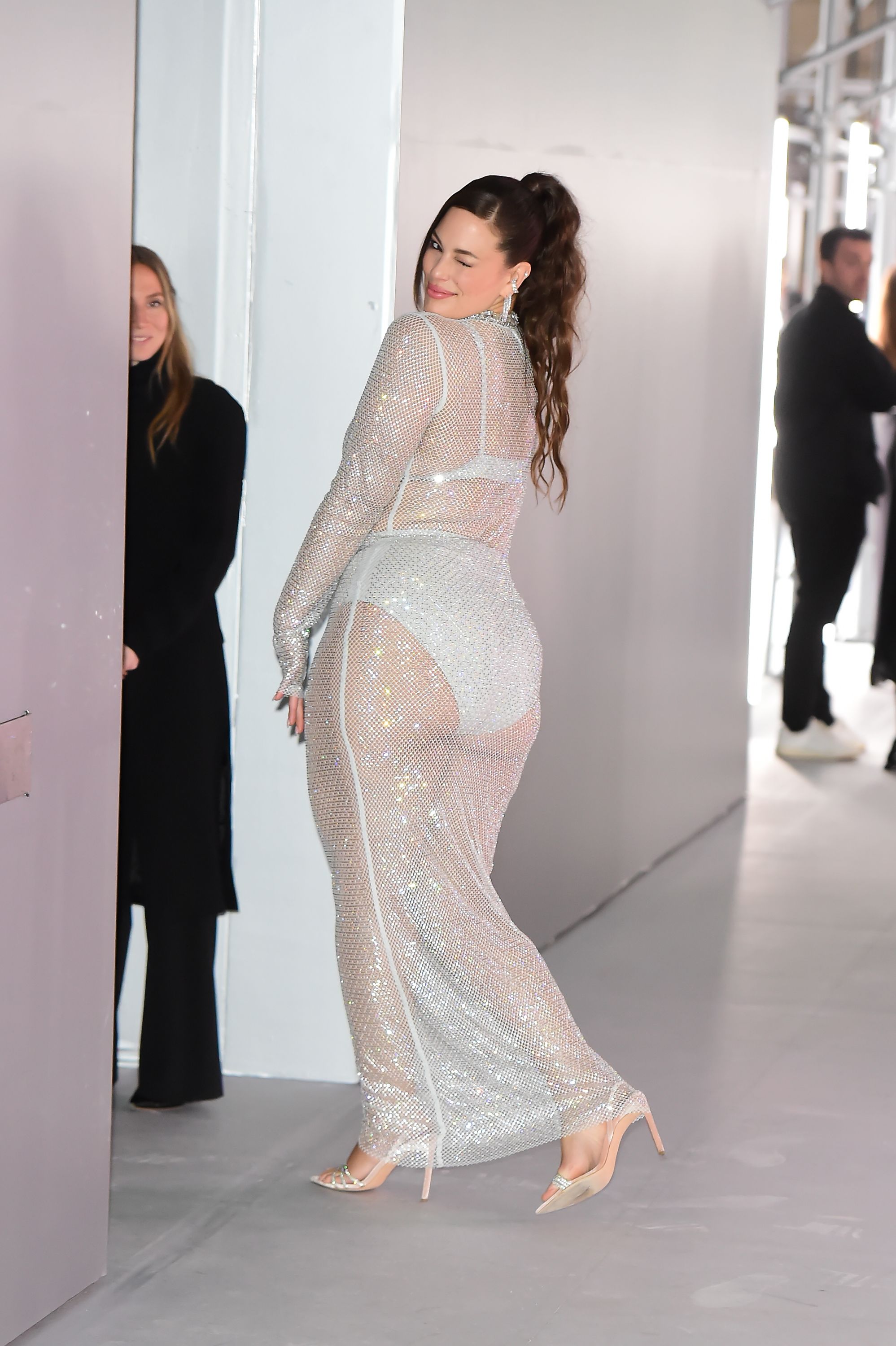 dee nyce add ashley graham ass photo