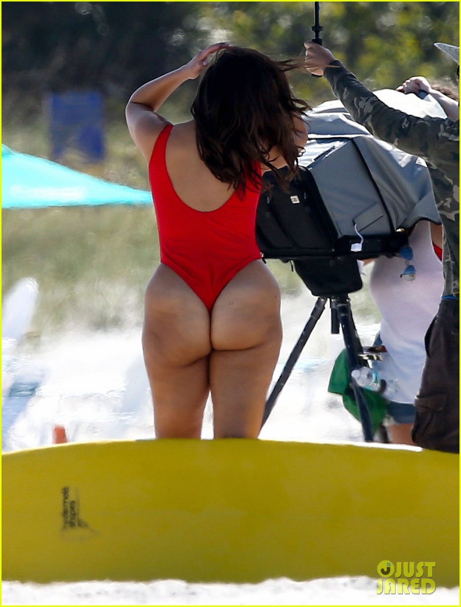 ashley graham ass