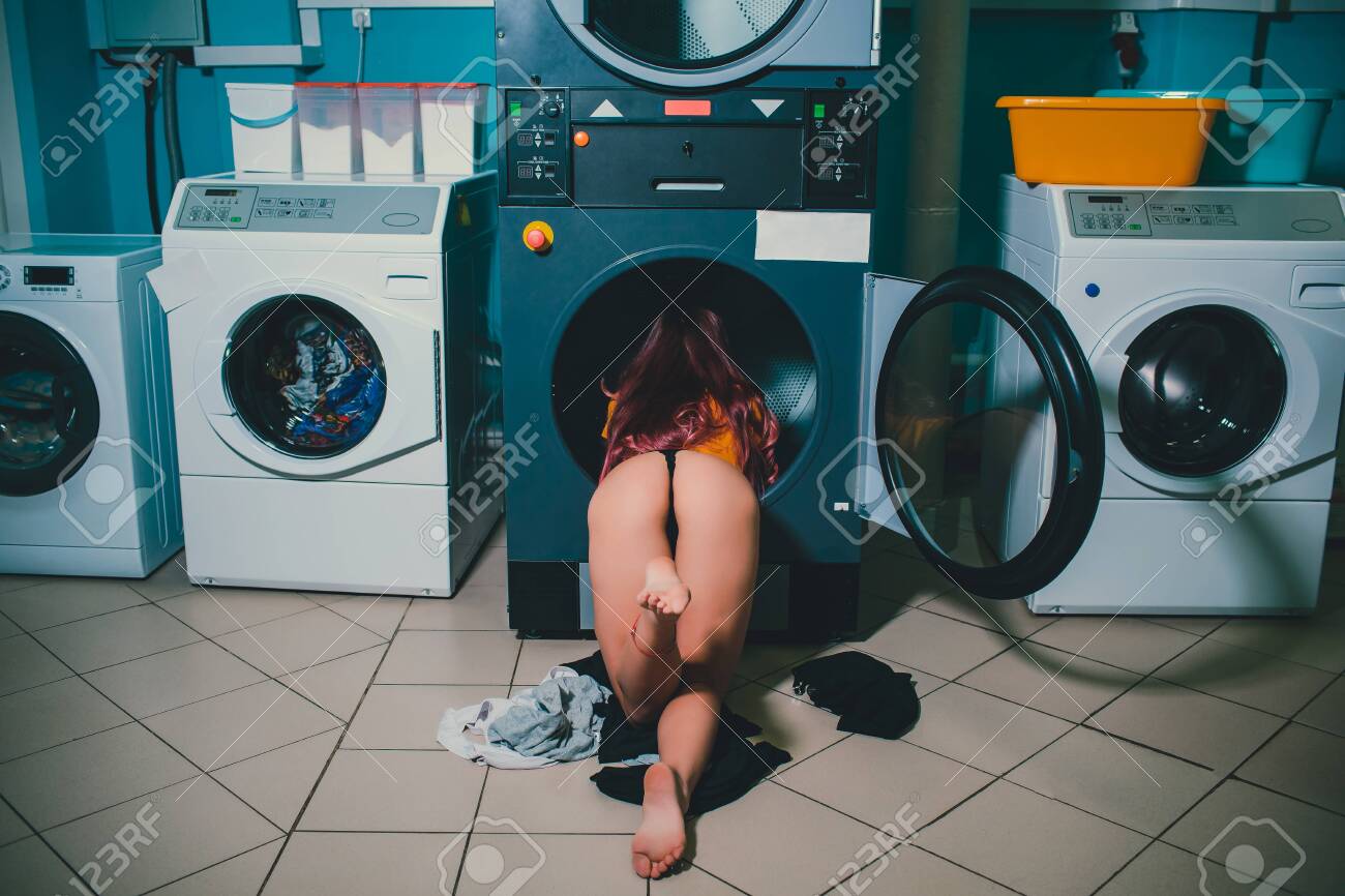 Naked In Laundromat sez tape