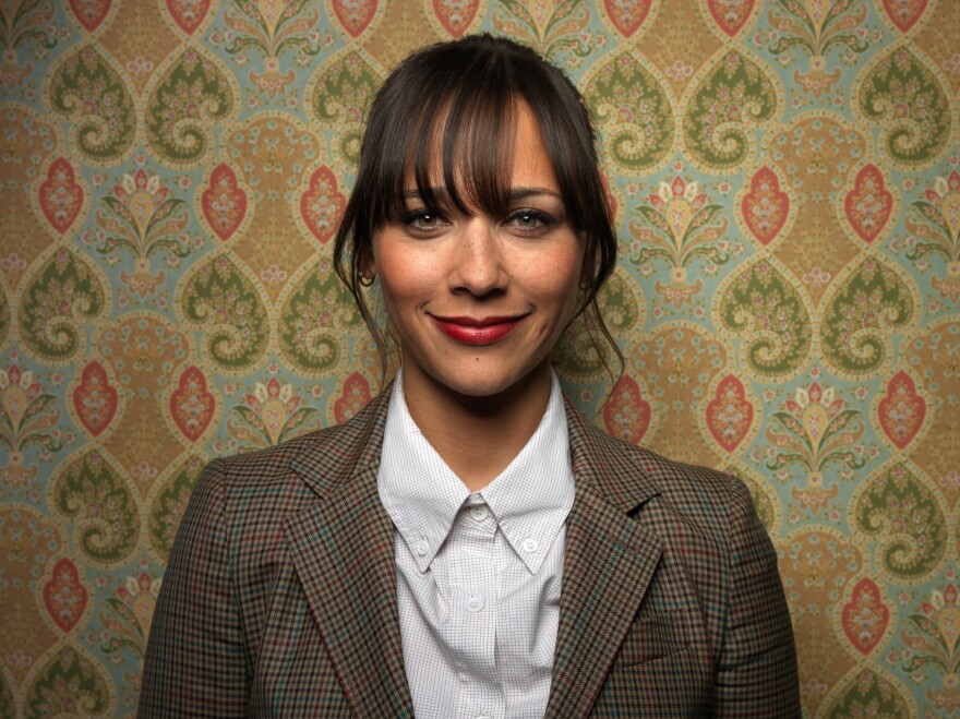 angelique campbell recommends Rashida Jones Leaked