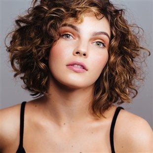 cat pang recommends camren bicondova naked pic