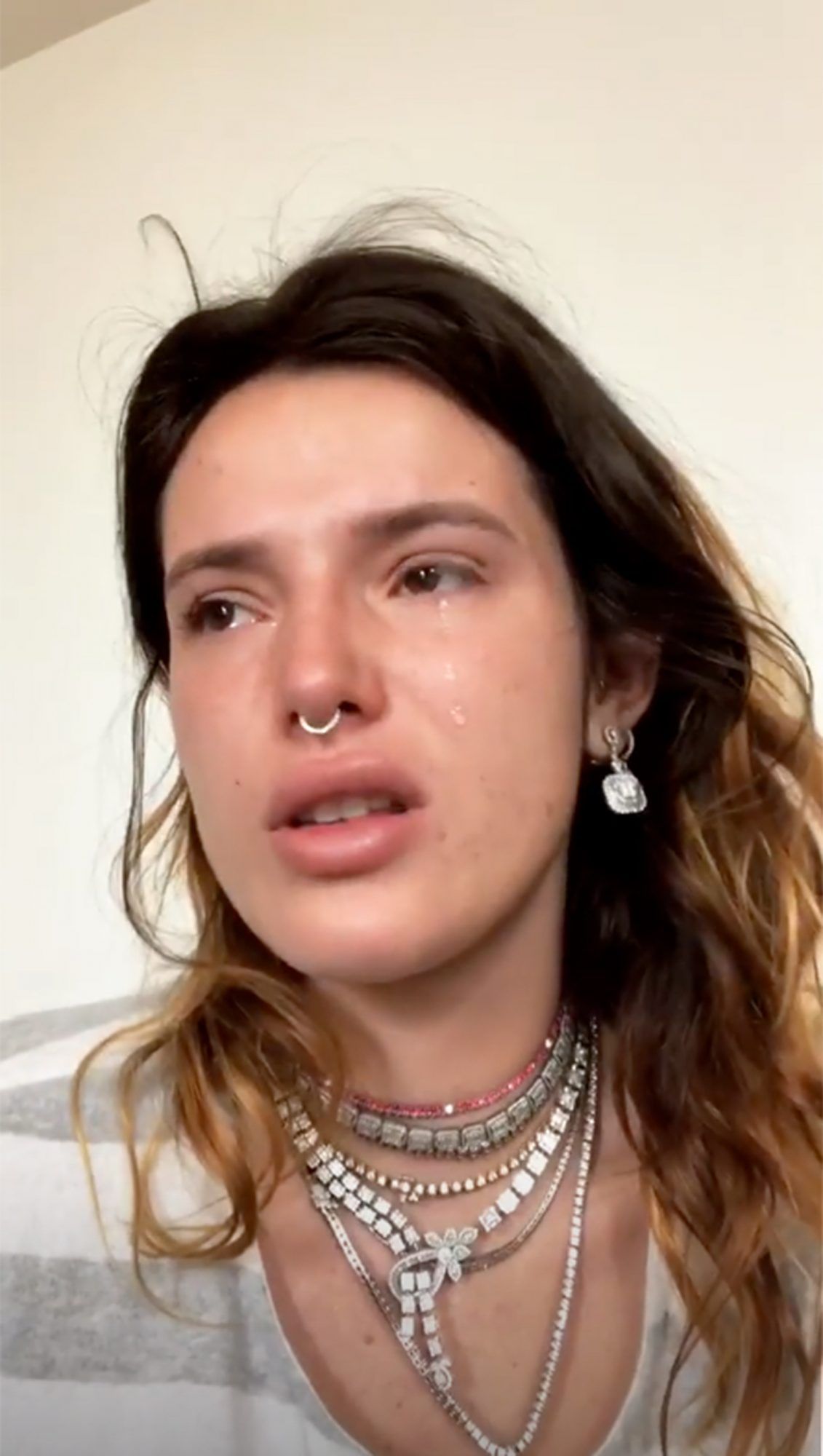 anna gelb recommends bella thorne naked porn pic