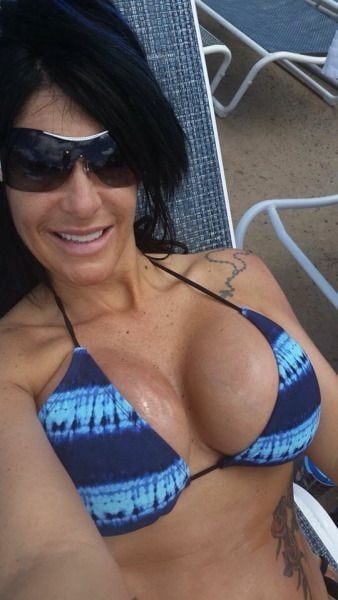 Best of Bikini milf mom