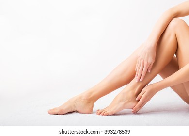 bella noche recommends nude legs feet pic