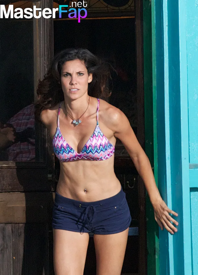 claire flavin recommends Daniela Ruah Naked