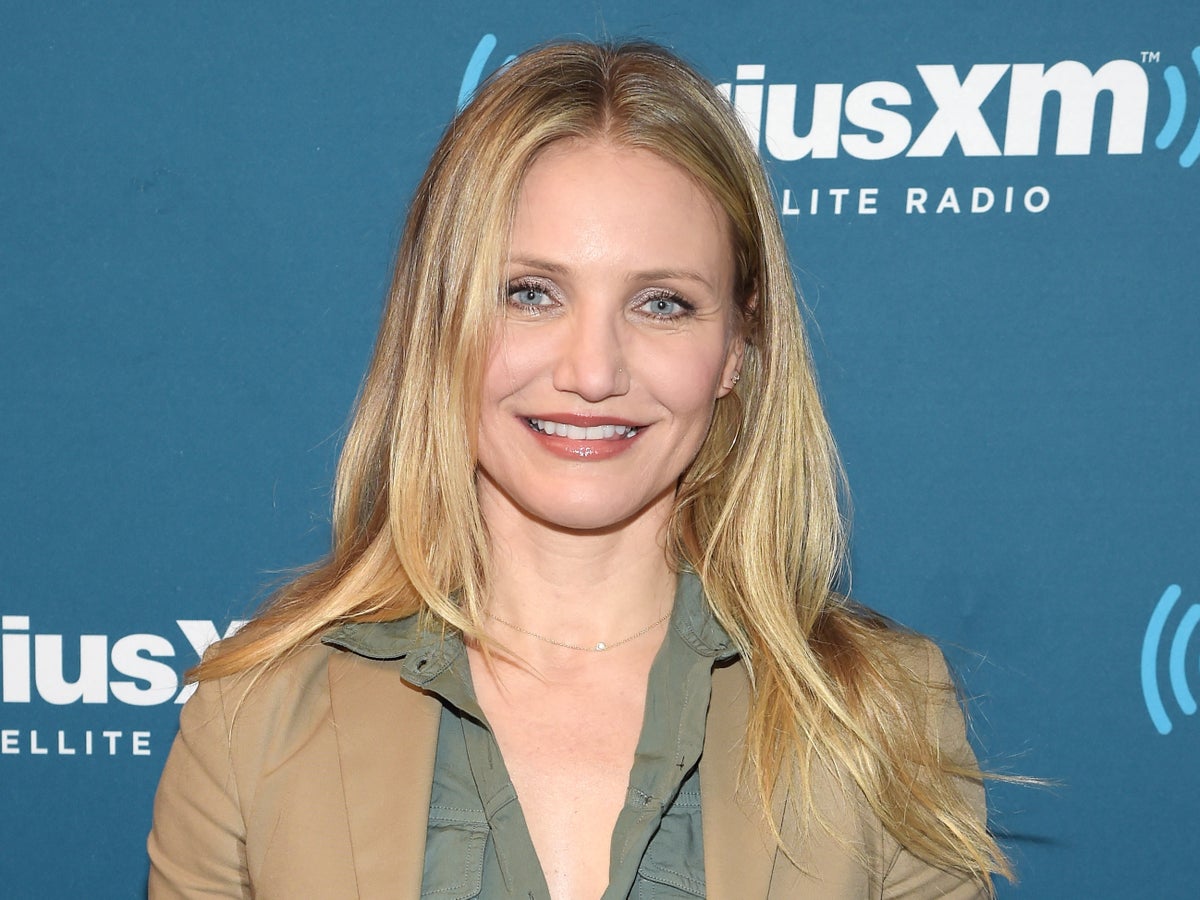 deng flores recommends cameron diaz fakes pic