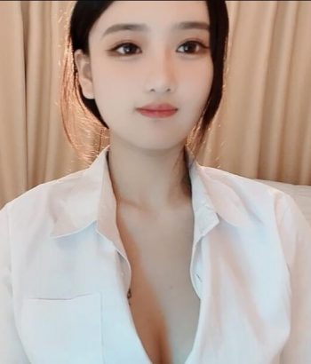 bucky jordan recommends chinese cam girl pic