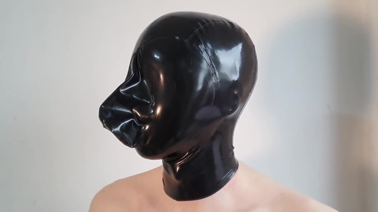 brian sigouin share breathplay latex hood photos