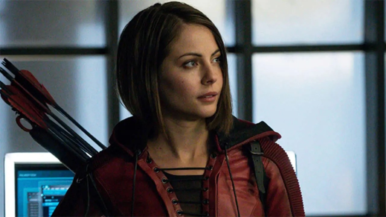 alex ditch add photo willa holland sexy