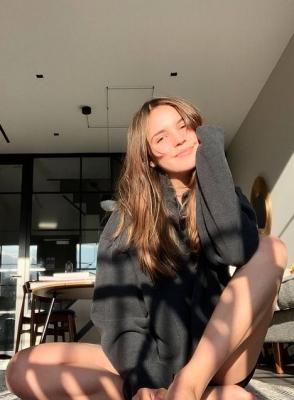 alia stevens add bailee madison naked photo