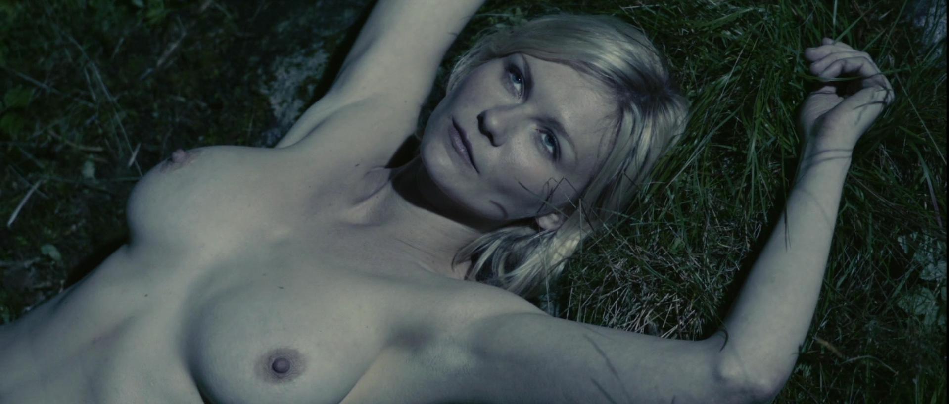 kristen dunst nude