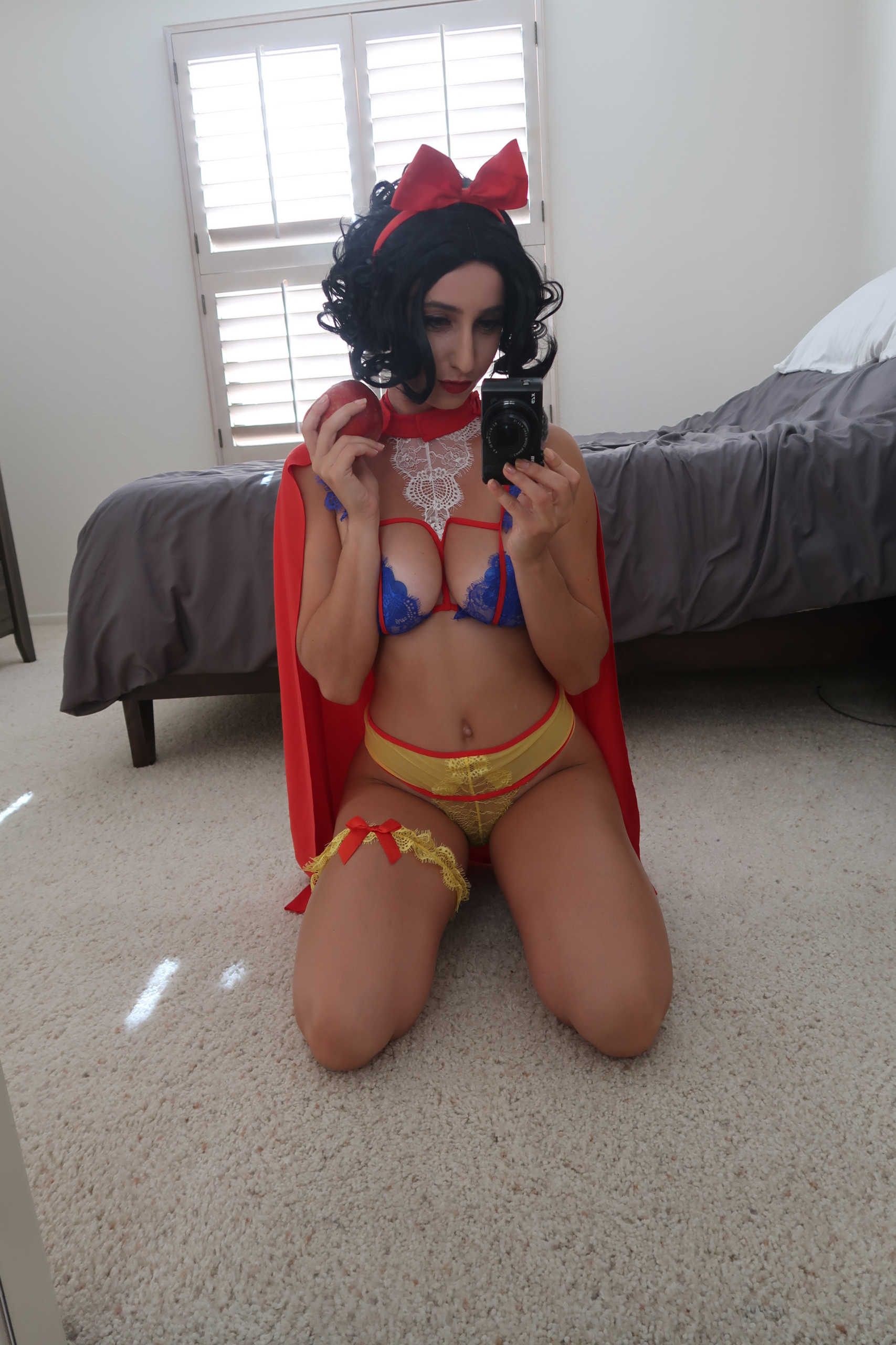 andrena gillon recommends snow white cosplay nude pic