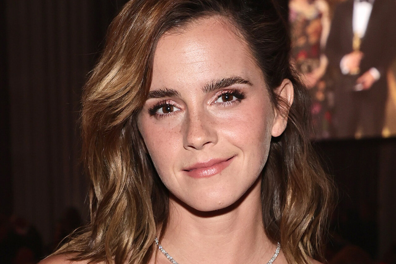 anis nadhirah yasmin recommends Emma Watson Nude In Movie