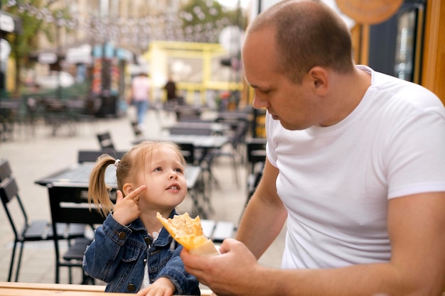 cassandra moton recommends daddy eats daughter pic