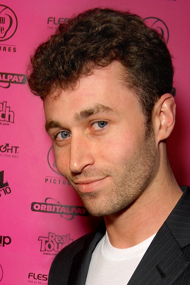 andres sanchez lopez share james deen raid photos