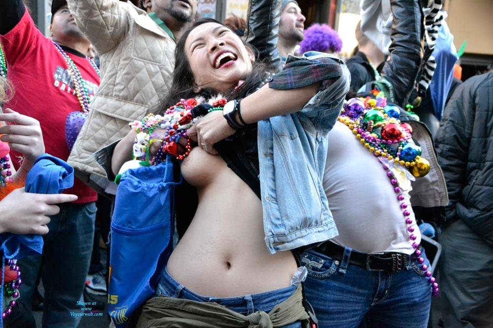 daniel purtell add flashing tits mardi gras photo