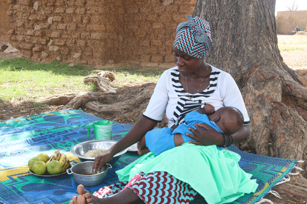 diane boslet recommends Giant Tits Breastfeeding