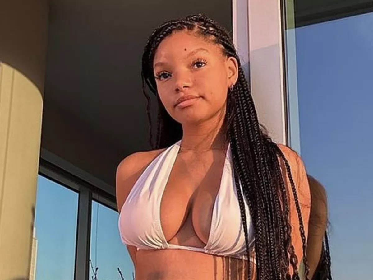 Best of Halle bailey porn