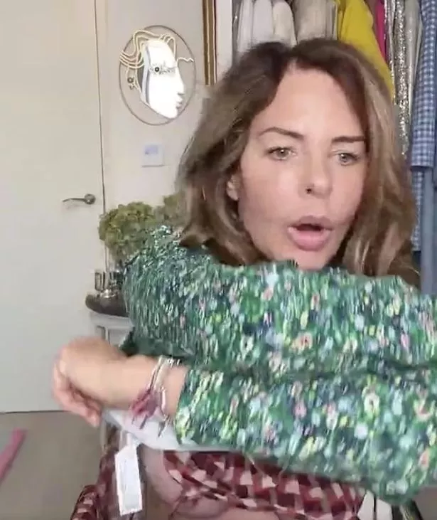 instagram live flashing