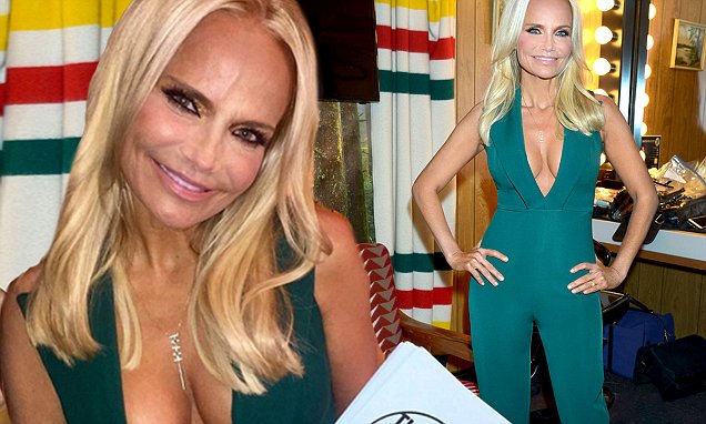 courtney kling recommends kristin chenoweth boobs pic