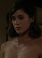 amanda j young recommends lizzy caplan tits pic